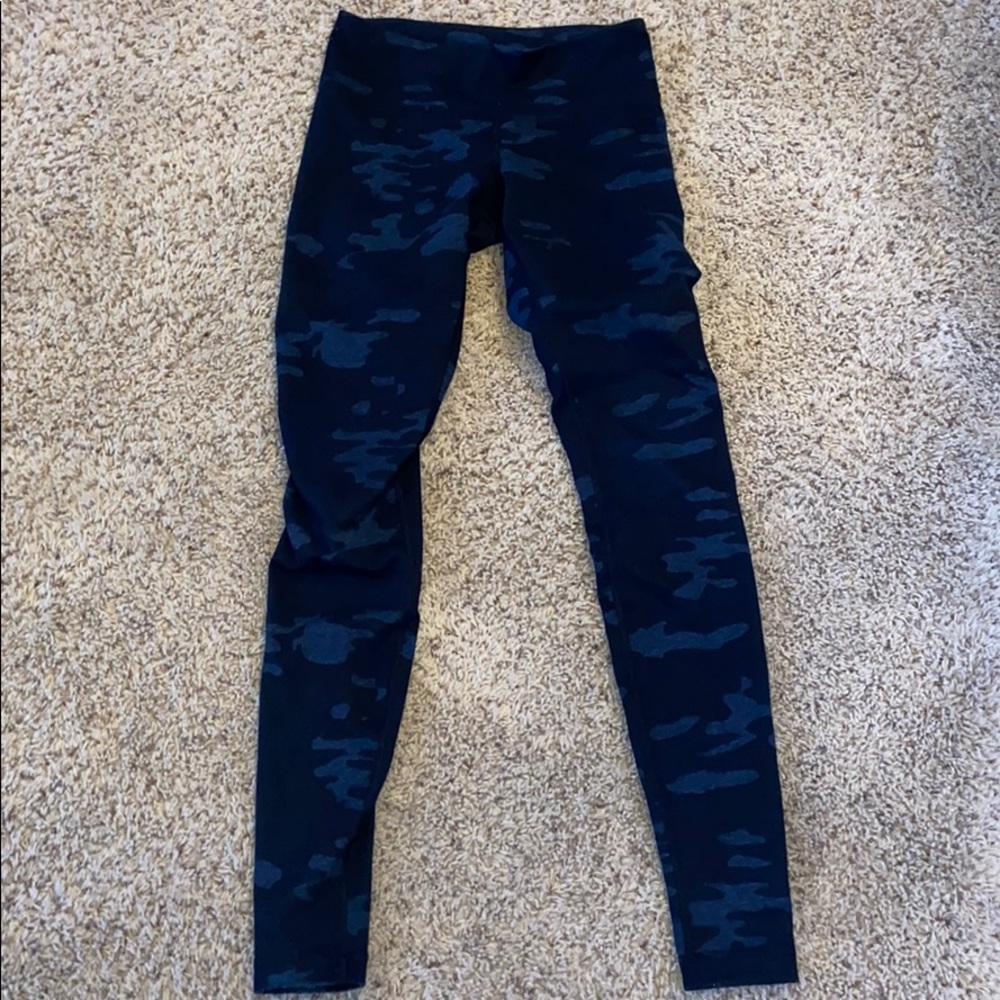 Lululemon camo legging